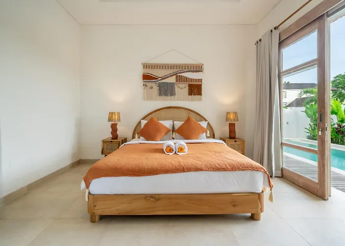 Bambola - Spacious Patio With Large Private Pool チャングー