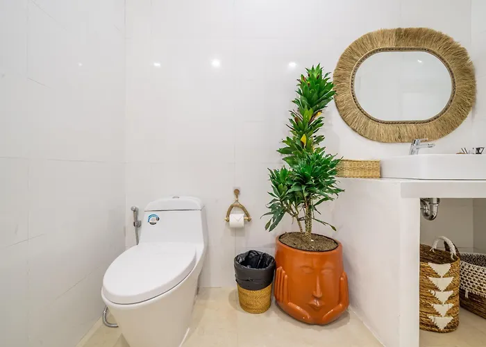 Bambola - Spacious Patio With Large Private Pool *