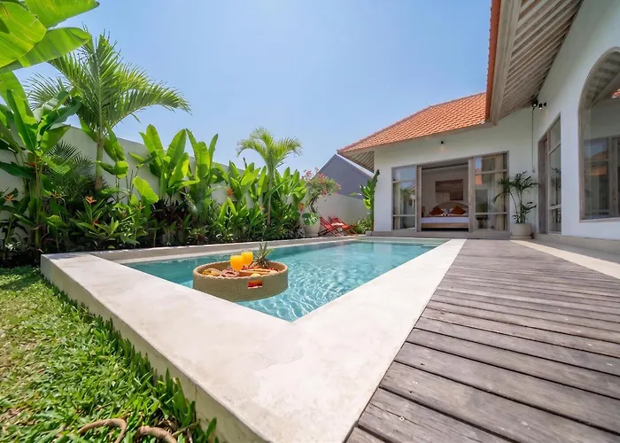 Villa Bambola - Spacious Patio With Large Private Pool